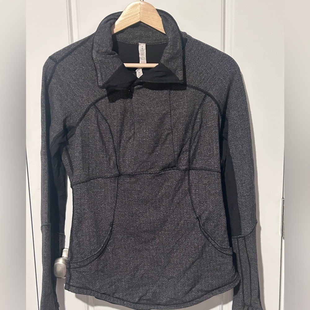 Lululemon Pullover Long Sleeve Quarter Zip Size 6